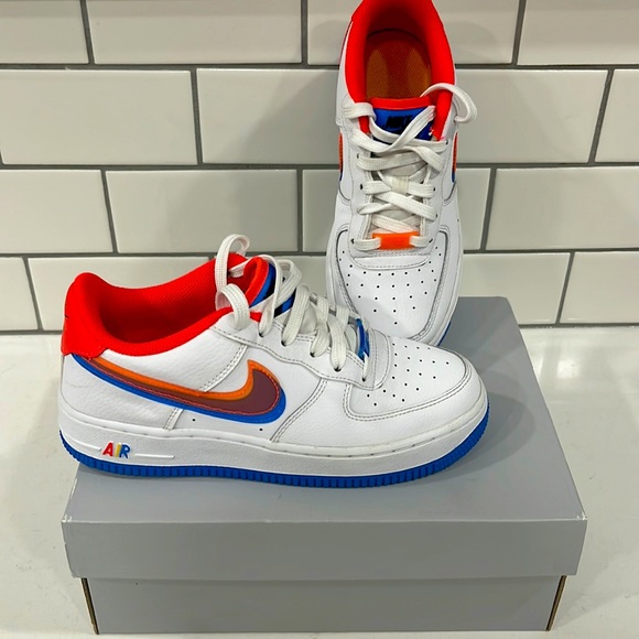 Nike Air Force 1 Low LV8 Size 4 - Picture 2 of 4